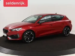 Rood Gebruikt 2022 Cupra Leon Hatchback | € 25.900 (Goede deal)
