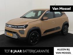 Bruin Gebruikt 2025 Dacia Spring Extreme Hatchback | € 16.440 (Eerlijke prijs)