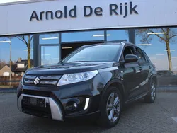 , metallic lak Gebruikt 2018 Suzuki Vitara Exclusive SUV | € 19.950 (Iets duurder)