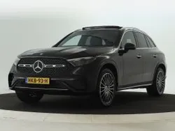 Donker obsidiaanzwart metallic Gebruikt 2024 Mercedes GLC300 Sport Edition SUV | € 71.950 (Eerlijke prijs)