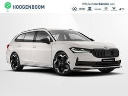 Wit Nieuw 2025 Skoda Superb Business Line Stationwagen | € 55.665 (Iets duurder)