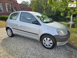 Grijs Gebruikt 2000 Toyota Yaris Terra Hatchback | € 899 (Iets duurder)