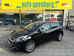 Zwart Gebruikt 2019 Peugeot 208 Allure Hatchback | € 11.950 (Goede deal)
