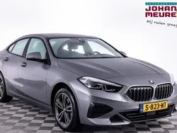 Grijs, metallic lak Gebruikt 2023 BMW 218 Basis Coupé | € 29.990 (Super prijs)