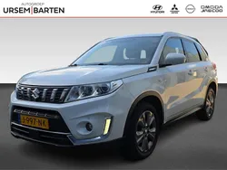 Wit Gebruikt 2020 Suzuki Vitara SUV | € 18.730 (Goede deal)