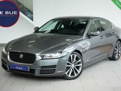 Grijs Gebruikt 2015 Jaguar XE Portfolio Sedan | € 11.911 (Eerlijke prijs)