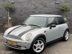 Grijs Gebruikt 2002 Mini ONE Salt Hatchback | € 1.795 (Eerlijke prijs)