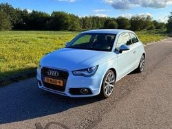 Blauw Gebruikt 2010 Audi A1 Ambition Hatchback | € 8.400 (Iets duurder)