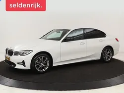 Wit Gebruikt 2021 BMW 318 Executive Sedan | € 25.400 (Goede deal)
