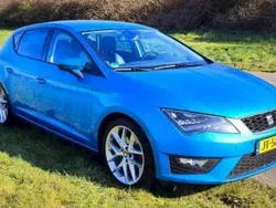 Blauw Gebruikt 2015 Seat Leon Hatchback | € 8.000 (Super prijs)