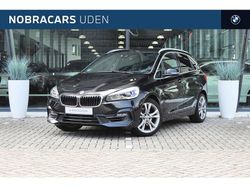 Zwart Gebruikt 2019 BMW 218 Executive Stationwagen | € 19.850 (Eerlijke prijs)