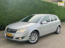 Grijs Gebruikt 2007 Opel Astra Hatchback | € 3.500 (Iets duurder)