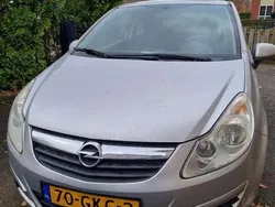 Grijs Gebruikt 2008 Opel Corsa Enjoy MPV | € 1.550 (Goede deal)