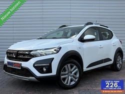 Wit Gebruikt 2022 Dacia Sandero Stepway Hatchback | € 12.950 (Goede deal)