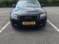 Zwart Gebruikt 2005 Audi A3 Attraction Hatchback | € 2.250 (Eerlijke prijs)