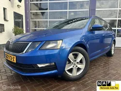 Blauw, metallic lak Gebruikt 2020 Skoda Octavia Business Line Stationwagen | € 20.999 (Eerlijke prijs)