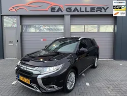 Zwart Gebruikt 2019 Mitsubishi Outlander Edition SUV | € 22.940 (Eerlijke prijs)