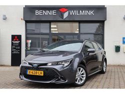 Grijs Gebruikt 2023 Toyota Corolla Active Stationwagen | € 24.895 (Goede deal)
