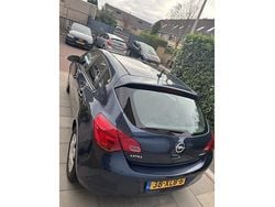 Blauw Gebruikt 2012 Opel Astra Edition Hatchback | € 3.250 (Goede deal)