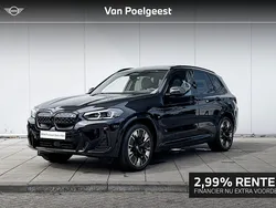 M carbonschwarz metallic (416) (zwart metallic) Gebruikt 2024 BMW iX3 Executive SUV | € 53.900 (Eerlijke prijs)
