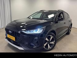 Zwart Gebruikt 2023 Ford Focus Active Hatchback | € 18.945 (Eerlijke prijs)
