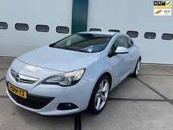 Grijs Gebruikt 2013 Opel Astra GTC Sport Hatchback | € 6.425 (Eerlijke prijs)