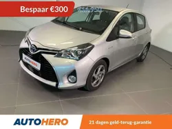 Zilver, metallic lak Gebruikt 2015 Toyota Yaris Comfort Hatchback | € 11.549 (Goede deal)