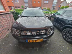 Zwart Gebruikt 2014 Dacia Duster Prestige SUV | € 9.500 (Iets duurder)