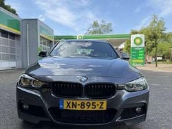 Grijs Gebruikt 2019 BMW 318 Efficient Dynamics Stationwagen | € 22.500 (Eerlijke prijs)
