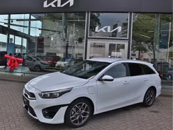 Wit Gebruikt 2024 Kia Ceed Stationwagen | € 33.845 (Iets duurder)