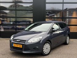 Grijs Gebruikt 2014 Ford Focus Trend Stationwagen | € 6.999 (Eerlijke prijs)