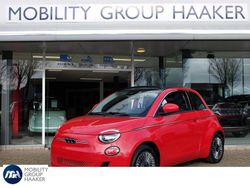 Rood Nieuw 2025 Fiat 500C Cabriolet | € 32.400
