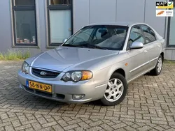 Grijs Gebruikt 2003 Kia Shuma Sedan | € 2.499