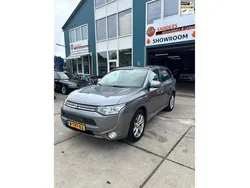 Grijs Gebruikt 2014 Mitsubishi Outlander Instyle SUV | € 6.495 (Eerlijke prijs)
