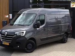 Grijs Gebruikt 2023 Renault Master Van | € 21.995 (Iets duurder)