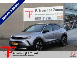 Grijs Gebruikt 2023 Opel Mokka Ultimate SUV | € 25.900 (Eerlijke prijs)