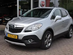 Grijs Gebruikt 2014 Opel Mokka Cosmo SUV | € 10.450 (Eerlijke prijs)