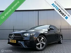 Zwart Gebruikt 2020 Mercedes E300 Business Sedan | € 36.900 (Duur)