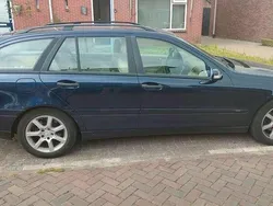 Blauw Gebruikt 2004 Mercedes C200 Classic Stationwagen | € 1.250 (Goede deal)