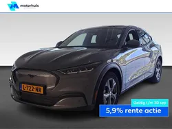 Grijs Gebruikt 2021 Ford Mustang Mach-E SUV | € 25.925 (Eerlijke prijs)