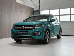 Groen, metallic lak Gebruikt 2019 VW T-Cross R-line SUV | € 20.990 (Iets duurder)