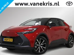 Rood Gebruikt 2025 Toyota C-HR Edition SUV | € 44.099 (Eerlijke prijs)
