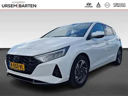 Wit Gebruikt 2021 Hyundai i20 Premium Hatchback | € 18.430 (Eerlijke prijs)