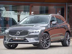 Grijs Gebruikt 2024 Volvo XC60 Plus SUV | € 59.950 (Iets duurder)