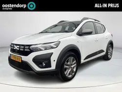 Wit Gebruikt 2023 Dacia Sandero Expression Hatchback | € 16.850 (Eerlijke prijs)