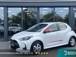 Wit Gebruikt 2022 Toyota Yaris Active Hatchback | € 18.040 (Eerlijke prijs)