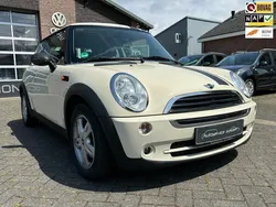 Wit Gebruikt 2007 Mini ONE Hatchback | € 4.150 (Eerlijke prijs)