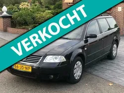 Zwart Gebruikt 2002 VW Passat Comfortline Stationwagen | € 1.295 (Eerlijke prijs)