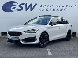Wit Gebruikt 2022 Cupra Leon VZ Stationwagen | € 28.950 (Eerlijke prijs)