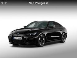 Saphirschwarz metallic (475) (zwart metallic) Nieuw 2025 BMW i4 Comfort Edition Sedan | € 97.582